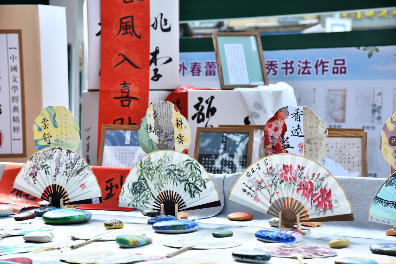 广东省深圳市规范汉字书写教学成果观摩交流会成功举办